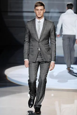 Look 8